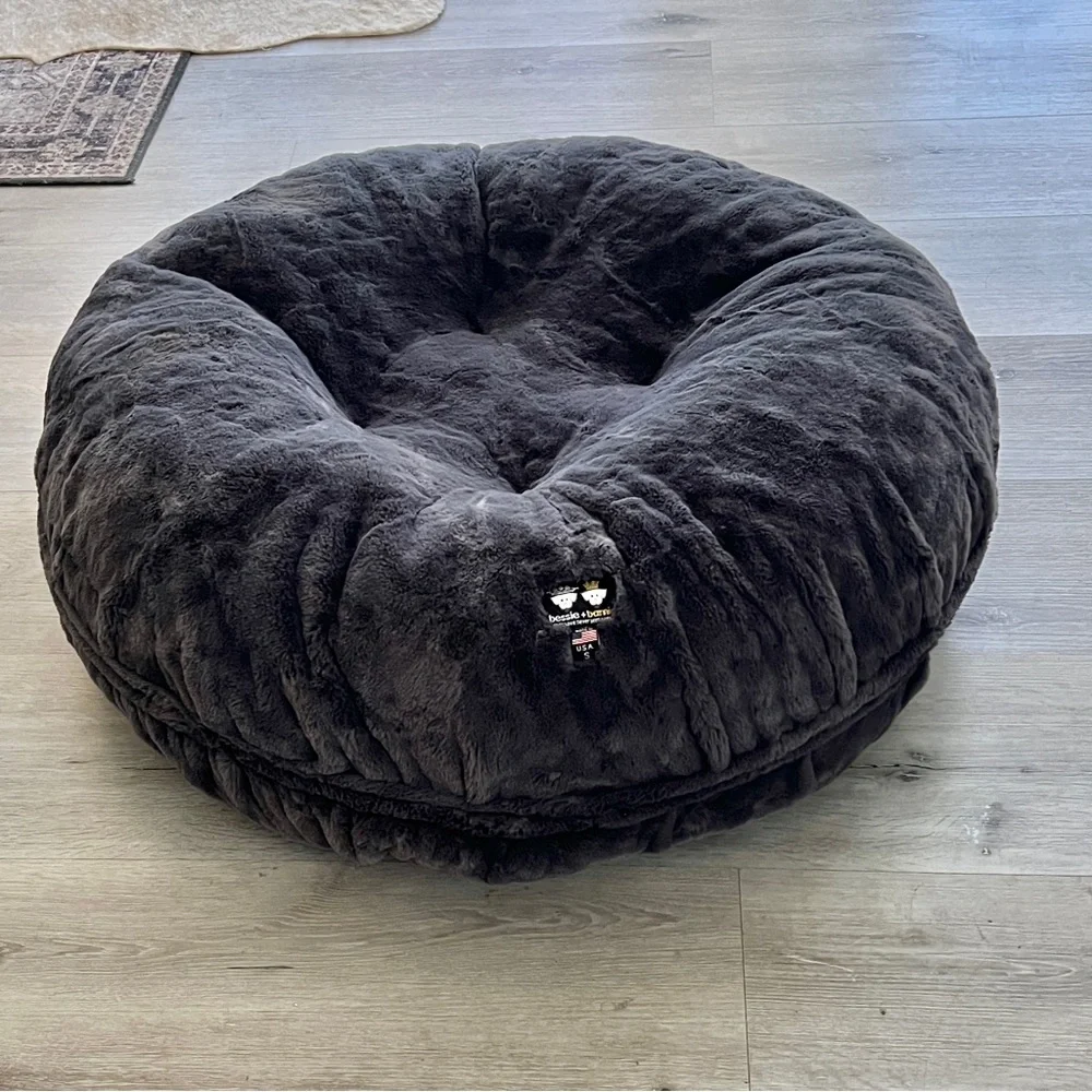 Bessie and Barnie Signature Short Shag Mystic Gray Dog Bed Cover Size Small 30”